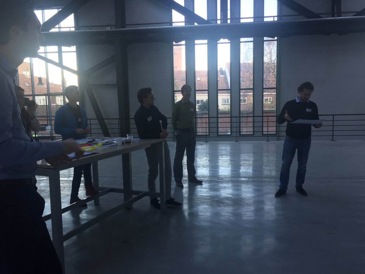 Workshop innovatief denken bij @julesdock , heel erg bedankt namens de young professionals van @VenturnNL