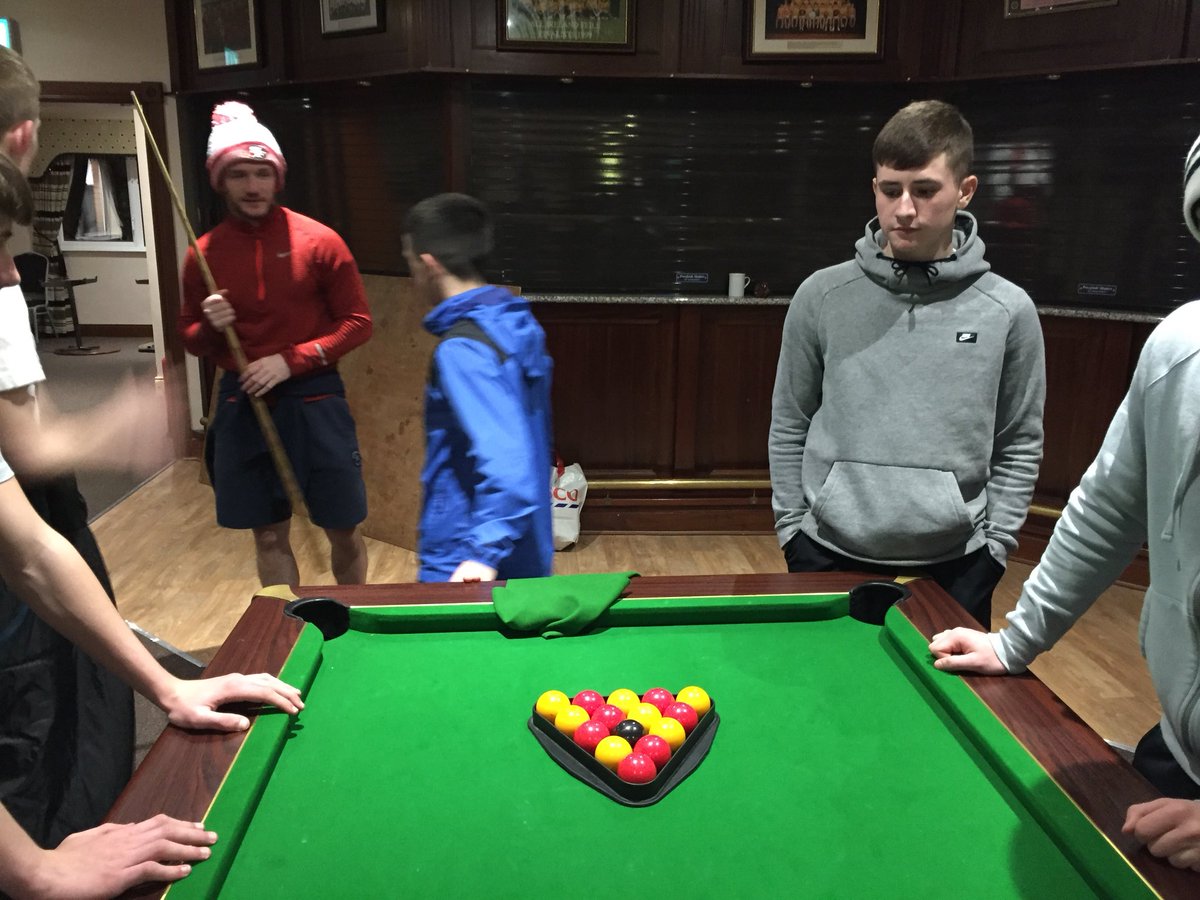 la_salle1's tweet photo. Well done to our Yr12 GCSE PE class for brilliant 3 days in the Mournes. You were all a credit to your family. #DLSABU #wehavethebestjobintheworld #wififreezone #learningoutsidetheclassroom #sleepingisfortheweak https://t.co/1BX0Ar1tgQ