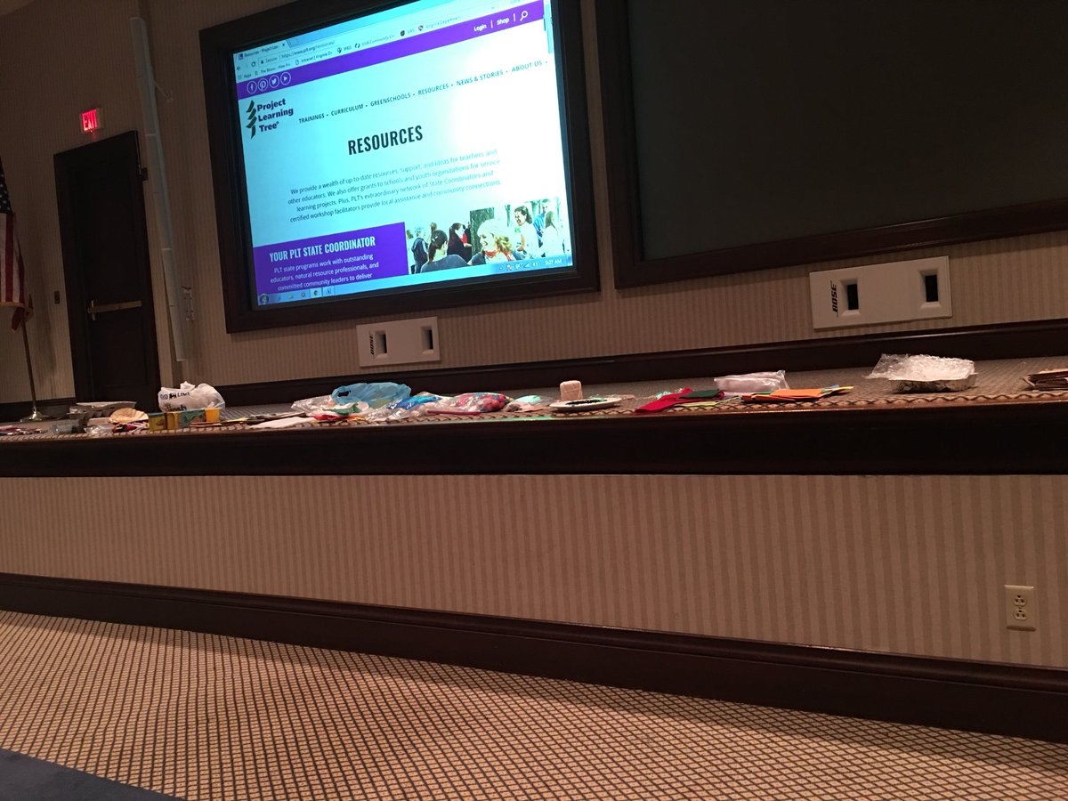 schnekser's tweet photo. You know it’s going to be an awesome session when you see matierals ready and waiting.... @AnneMannarino @PLT #vastpdi2017 #vast2017 #stem #environmentaled https://t.co/fIkct6zOD2