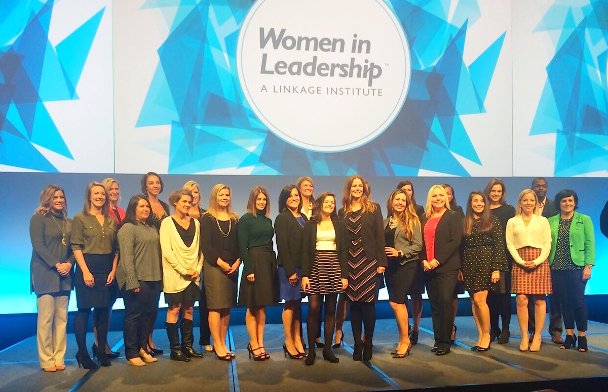 Proud to support and learn from these amazing <a href="/TEKsystems/">TEKsystems</a> women! #linkageWIL 2017 <a href="/MelanieStaley/">Melanie Staley</a> <a href="/franklintreed/">Franklin Reed</a> @yetichicken1 <a href="/KPowersTEK/">Katie Powers</a>