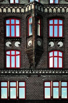 EMKDesigns's tweet image. #FridayFace...