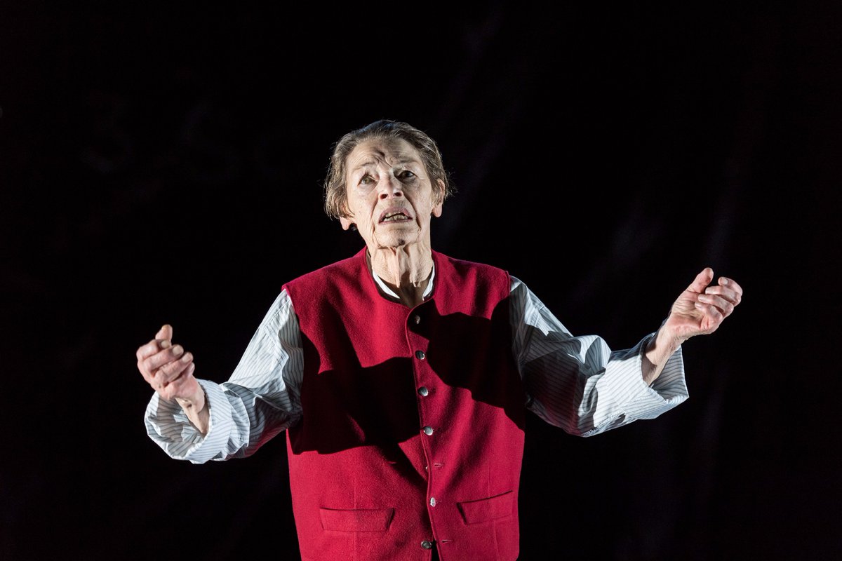 oldvictheatre's tweet photo. @sheila_atim And to the wonderful Glenda Jackson who has been shortlisted for the Natasha Richardson Award for Best Actress for her role in #OVLear at the #ESTheatreAwards https://t.co/nBgGSv7Vlg https://t.co/QNKsvXSSVc