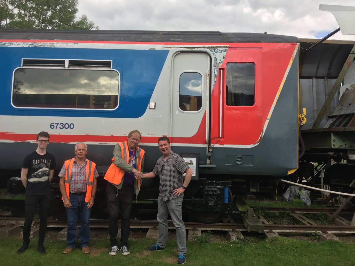 WulfrunConsults's tweet photo. SERA @TeamTyneside has smashed through £5,000 and have 51% of their target! 
Can you help? 
Please, give generously to #savethetrains! https://t.co/yY51UZbJUe 
https://t.co/TdiwZ9X7ef https://t.co/NpoCX9jwfm