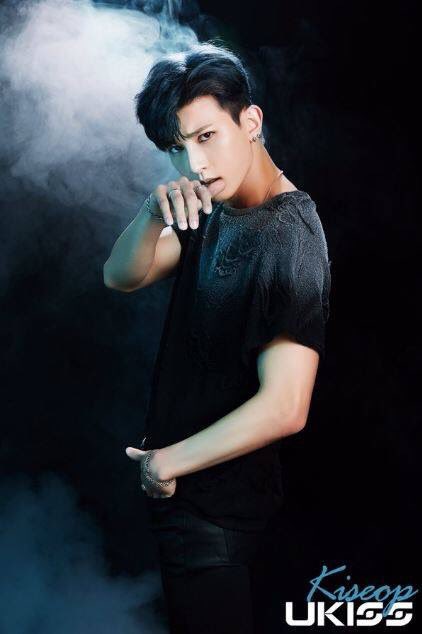 KoreanTimes_PH's tweet photo. 7 DAYS TO GO:
Who's excited to meet UKISS leader Soohyun, visual Kiseop, and maknae Jun? Tickets for #KFEST2017 on Nov 24 are available via https://t.co/8G8qj9wVog! https://t.co/qhhIW0bOfb