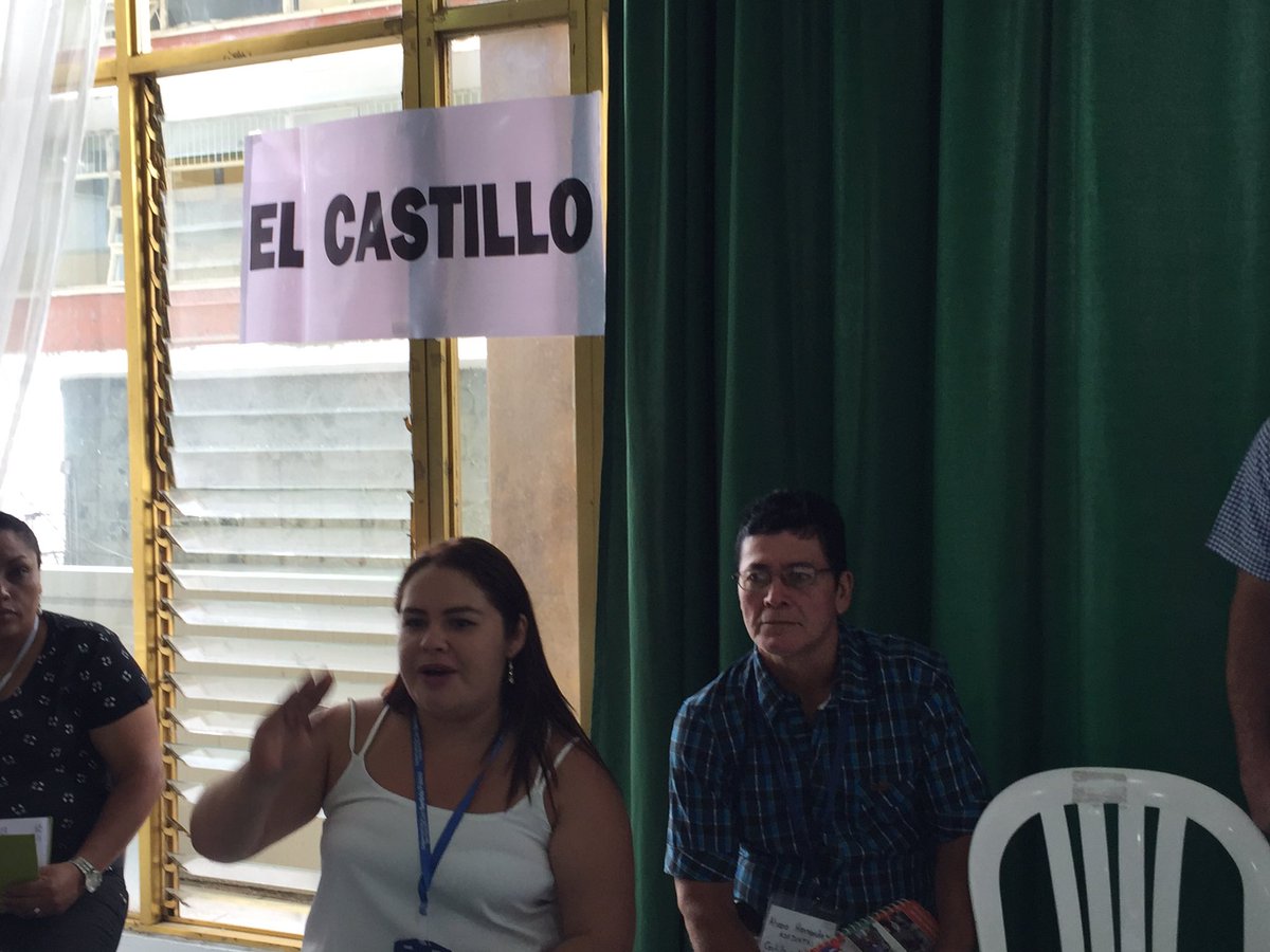 goberconsentido's tweet photo. #AEstaHora en ibagué, líderes sociales y funcionarios de diversas regiones del país, escuchan casos de éxito en Ordenamiento Territorial, de los Municipios El Castillo, Lejanías, Mesetas y Vista Hermosa, del departamento del Meta. #ForPaz #GobernanzaConSentido https://t.co/fOvwr5ykpx