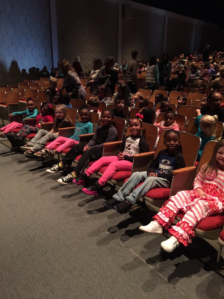 Buffiestegall's tweet photo. We are ready for the Beauty and the Beast play at BRHS! https://t.co/SiYD2CU0FS
