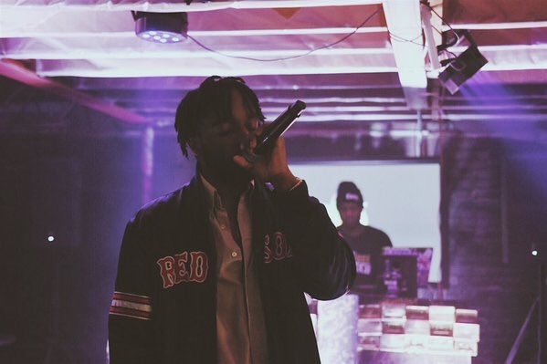 austinfairmusic's tweet photo. Austin Fair @BoomboxBasement @smdselfmade 💫🙏🏾
📸: @Gregisonfire https://t.co/jpdRPwnHMW
