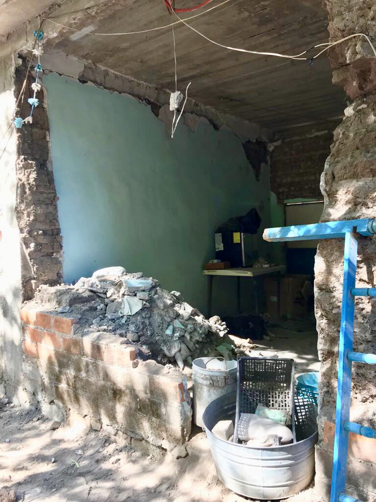 EmbCanMexico's tweet photo. Felicidades a #Omniunity por su proyecto en apoyo a víctimas de los sismos de septiembre en Santa Mónica, Cohetzala #Puebla financiando por #Canadá #FCILMX #BioReconstruyePuebla #FuerzaMéxico https://t.co/0IT2ghf6A7