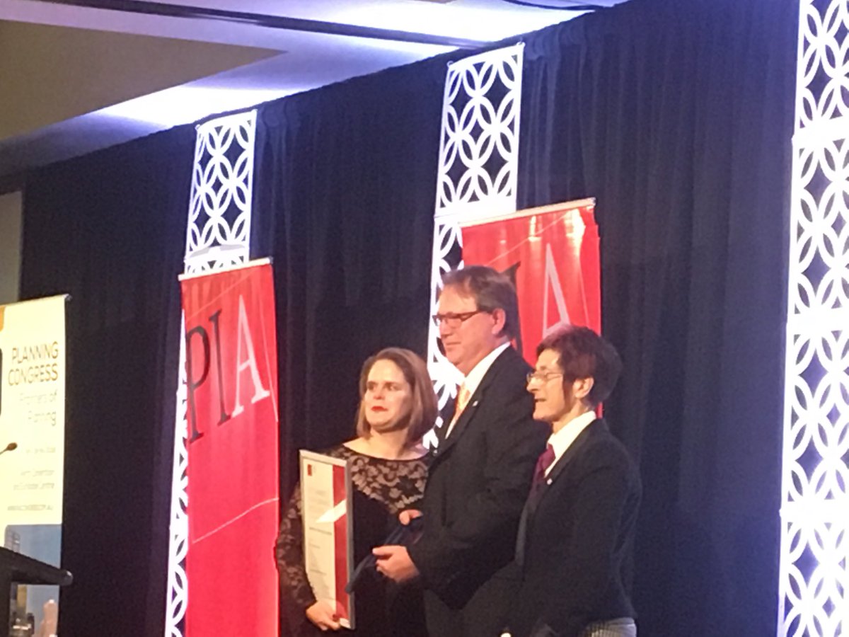 MickyJim74's tweet photo. Stephen Smith is planner of the year 2017! @pia_planning https://t.co/SuFfBpwaCA