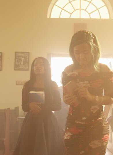 WHATEVER YOU DO TODAY, SET YOUR ALARMS 🚨🚨 WE HAVE ANOTHER BIG SURPRISE TODAY AT 5PM (CAT) GET THE #WESTINKBANGER ALBUM ON ITUNES 🙌🏾🙌🏾