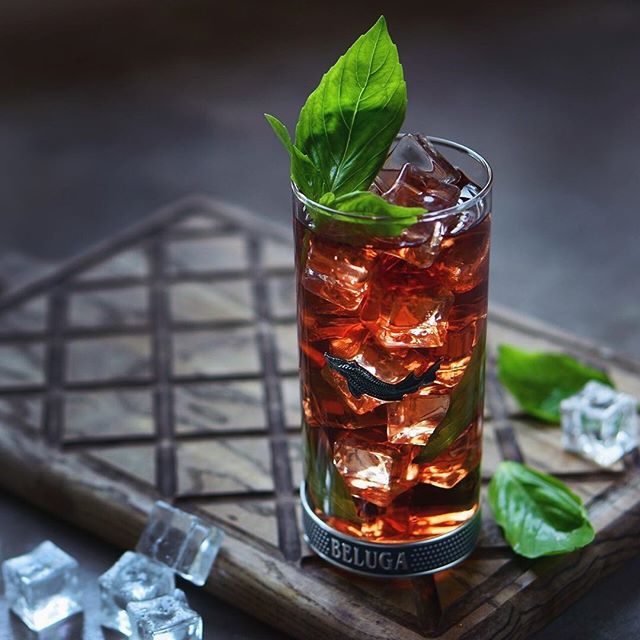 BelugaVodkaSA's tweet photo. Try your hand at making our Beluga Blueberry Sunset!
For the full recipe head over to https://t.co/zCrUAad4yx
#VodkaBeluga #NobleVodka #Cocktail #DrinksPhotography #Strain #Sunset #Sundowners https://t.co/GhDV3jM6bf