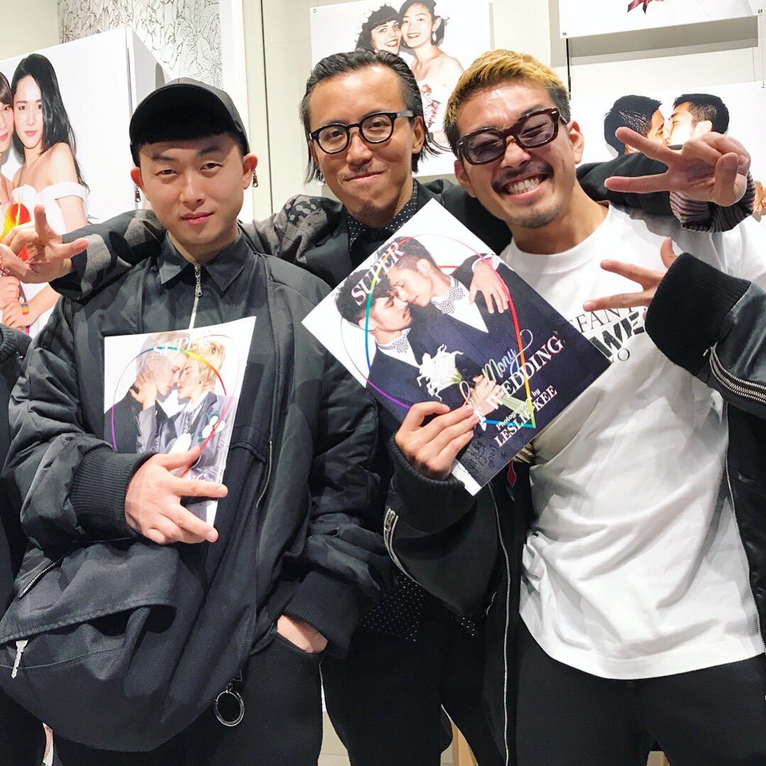 yuta__tokyo's tweet photo. harMony SUPER LGBT WEDDING by LESLIE KEE 
@lesliekeesuper 
11月13日ー11月22日
渋谷MODI 1F 
#LESLIEKEE #SUPER #harMony #LGBT #WEDDING #photographer #レスリーキー https://t.co/cK0ojCrZtc