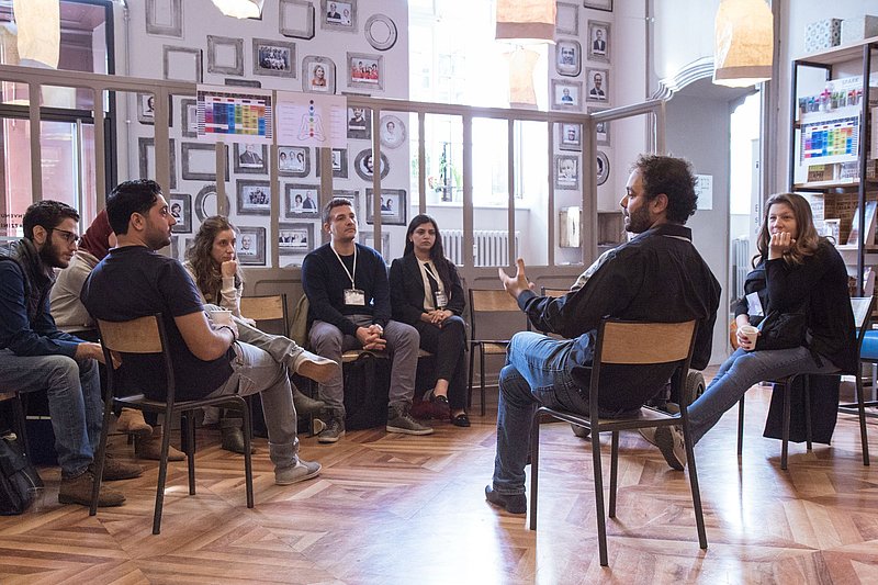 UNIDO's tweet photo. 25 social enterprises from 17 countries were selected for a unique learning experience; the #E4SC combines an intercultural approach to social #entrepreneurship, w/ business-dev. training, promoting peer-to-peer support &amp;networking https://t.co/X7RDJQdEUj #Youth  @UNIDOyouthwomen https://t.co/fxa1bMdeuj