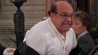 Happy bday to danny devito 