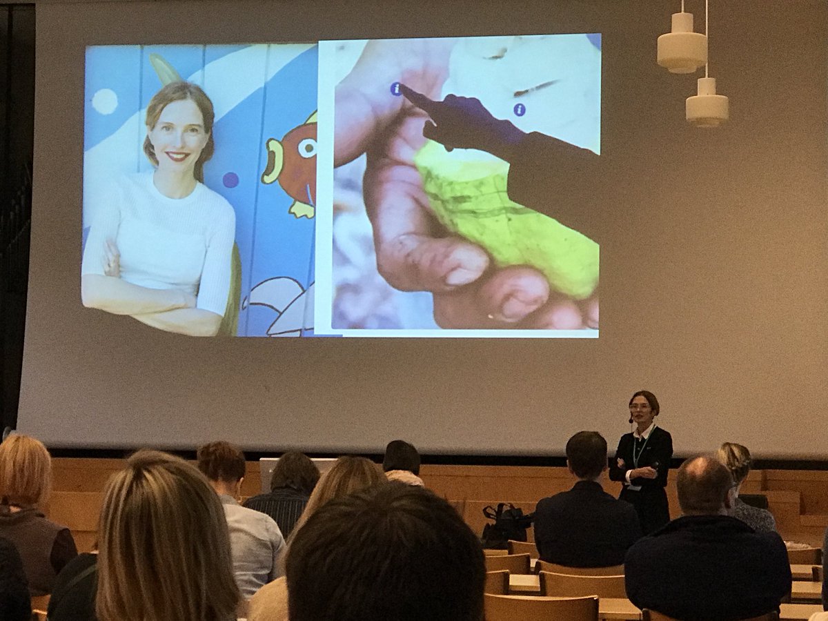 maisteri69's tweet photo. Luennolla. Ulla Engeström, Thinglink - Immersiivisen oppimisen sosiaaliset ulottuvuudet. #ipedailo @ipedailo @ullamaaria https://t.co/HIGa64ZOza