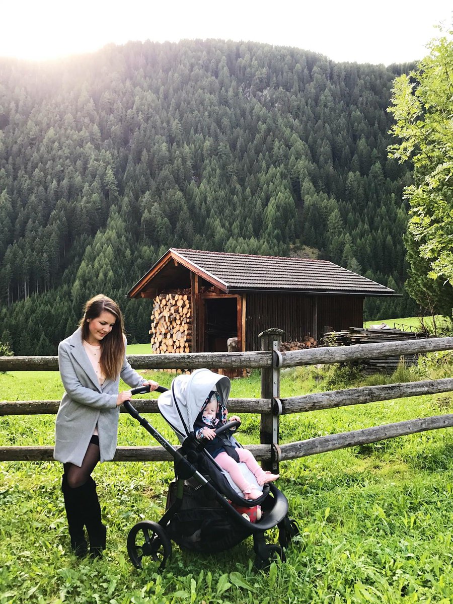 iCandyWorld's tweet photo. "Very easy to push &amp; ideal for siblings..."☺️

Beautiful #iCandyMum Bianca gives her fine assessment of the #AbsolutelyFutureproof #iCandyOrange.

Discover more; https://t.co/9rS5gpuLU3

#iCandyMoment @mumMagazin https://t.co/avytE3WBLt