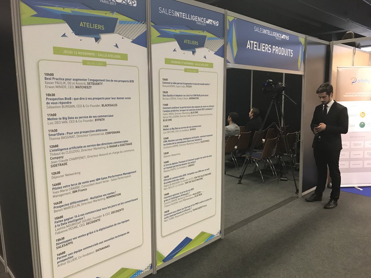 Blue_DME's tweet image. Atelier produit au salon @SalesIntelParis #SI2017: « Comment améliorer la performance des équipes de vente en utilisant l’ #analysePrédictive, lorsque l’on vend des produits #B2C complexes? » #machineLearning #AI #smartSelling #analytics