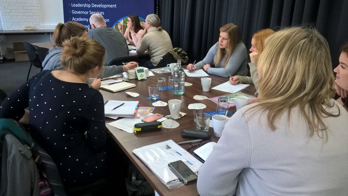 BLTSTEM's tweet photo. Who managed to get the biggest temperature change? Datalogging workshop with @dataharvestnews for delegates at the Primary Science Development Programme #BLTCPD https://t.co/aNFEAafxFI