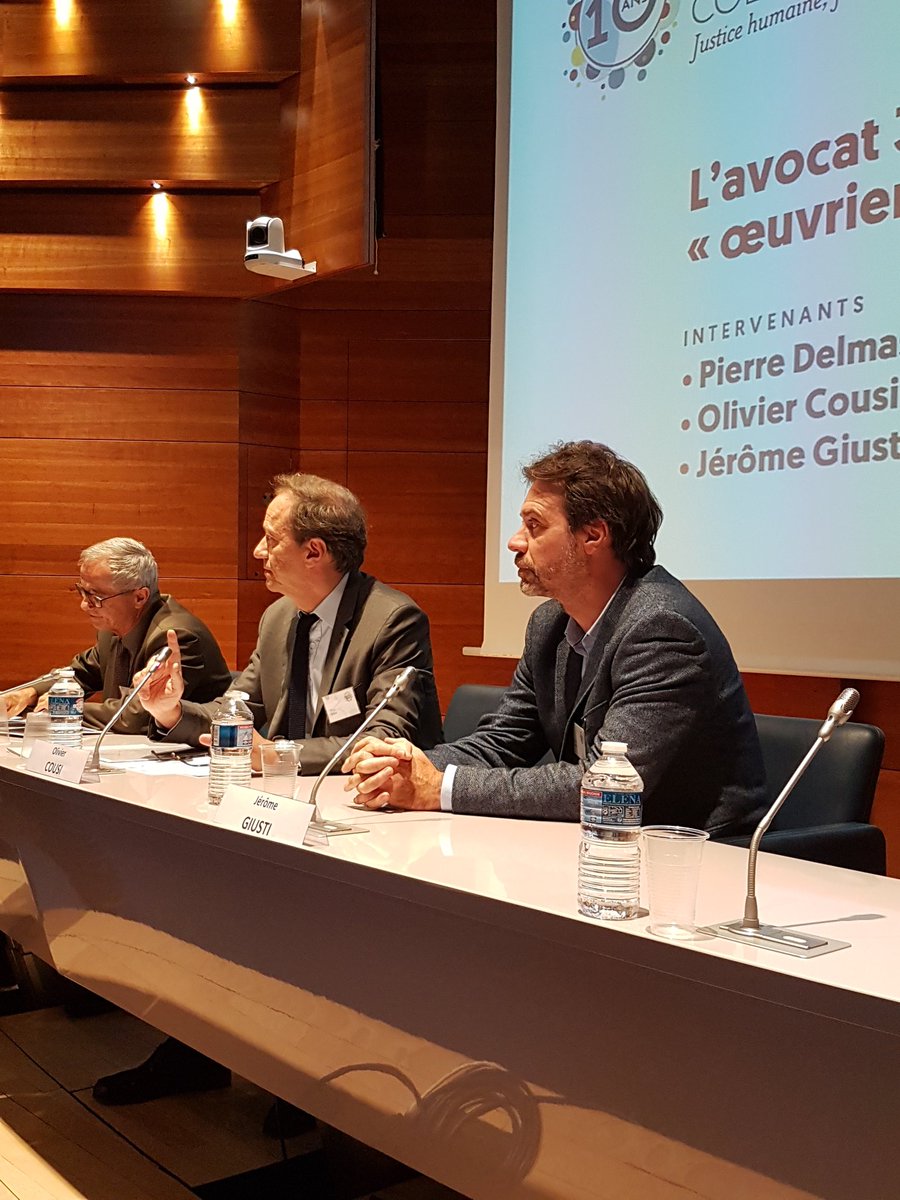 NathalieRehby's tweet photo. #AFPDC2017 ça échange et on cerne mieux ce qui est pour la machine, ce qui est pour l'avocat et comment la justice peut s'imposer... @OlivierCousi @GiustiJ & Pierre Delmas Goyon nous nourrissent ! https://t.co/iPvqWtWyIu