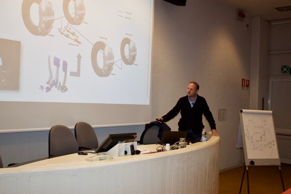 Accademia ED tweet media