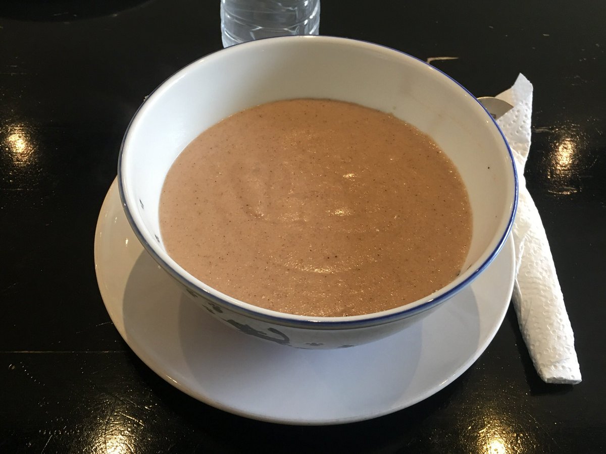 Good Morning.... Nothing like a #Porridge keep you warm on mornings like these #3thehardway... #Banana#Cornmeal&amp; Oats.