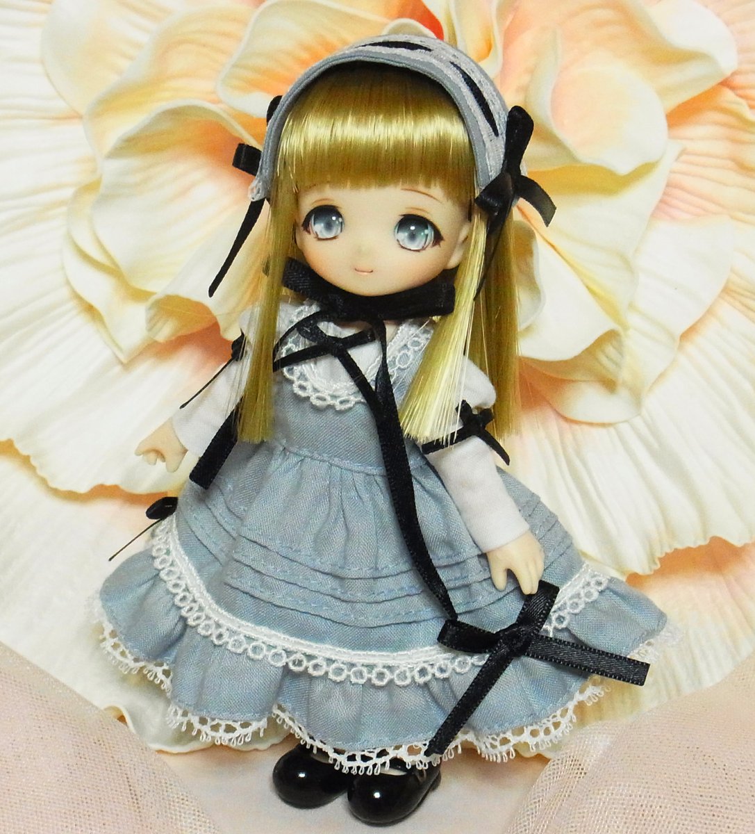 ありわら Red Fish 金魚洋品店 次のイベント販売候補なドレスが出来上がり 新しく型紙作った袖がイイカンジにふっくら出来て満足 Gt Lt スカートふわふわ しかし毎度ながらリボンで胸のピンタックが隠れるな ーー 思ったよりドレッシーな雰囲気に ありわら Red Fish 金魚洋品店 次のイベント販売候補なドレスが出来上がり 新しく型紙作った袖がイイカンジにふっくら出来て満足 Gt Lt スカートふわふわ しかし毎度ながらリボンで胸のピンタックが隠れるな ーー 思ったよりドレッシーな雰囲気に