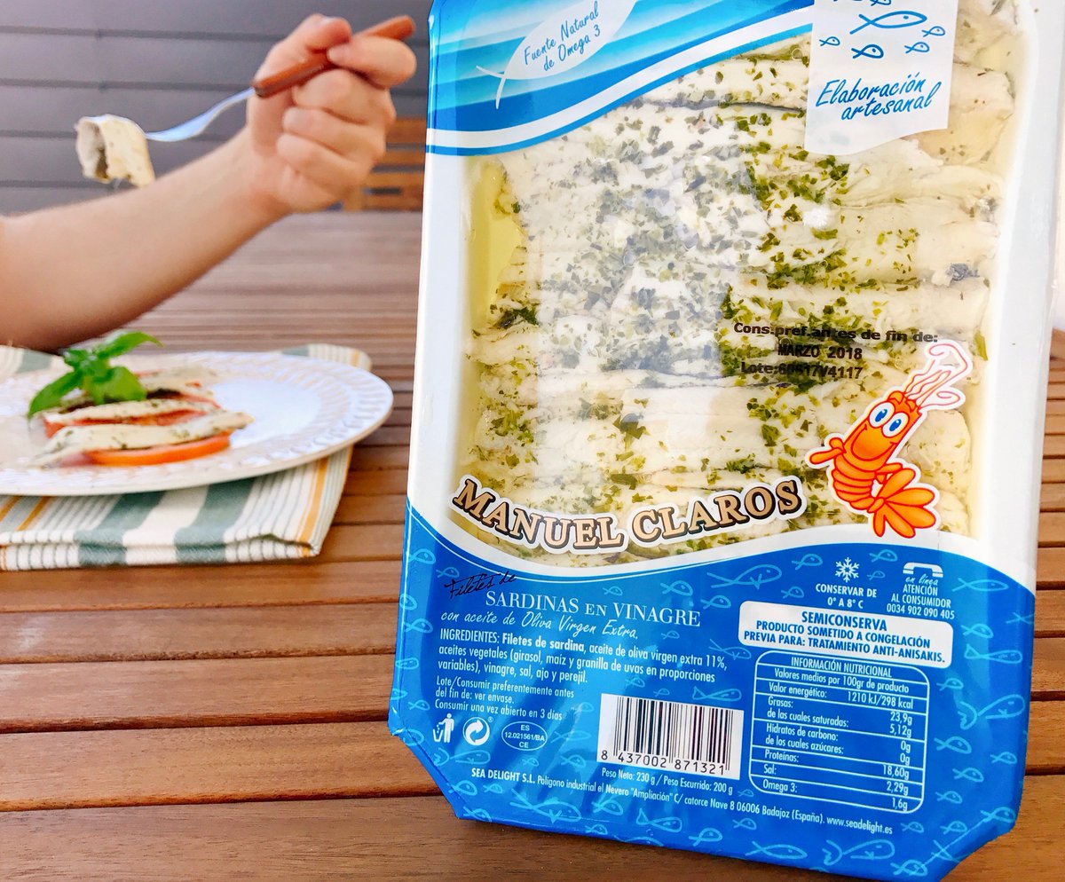 sea_delight's tweet photo. LWeekends are for #chilling and #enjoying the good #food, so today we are having our #delicious #ManuelClaros #Sardines!
#SeaDelight #SpanishFood https://t.co/GNaV5xmBLy