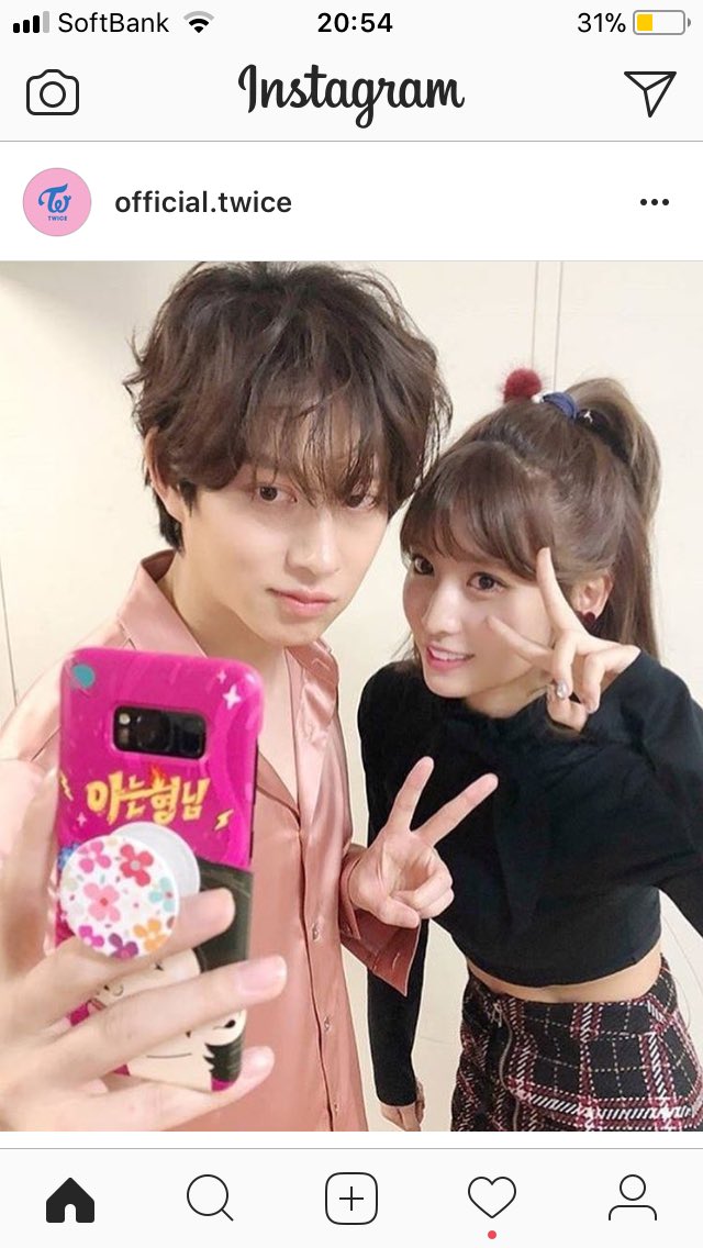 lyn_study's tweet photo. どうしても この気持ちを誰かと共有したい😭💕😭💕

ヒチョル×モモ とても可愛い。
好き!!!!!! Official twice まじ感謝🙏🏻💕🙏🏻💕
このふたり本当に可愛い。

この気持ち誰かと共有したい😭😭💕💕

#TWICE
#モモ #ヒチョル https://t.co/Gfzmj4RgPp