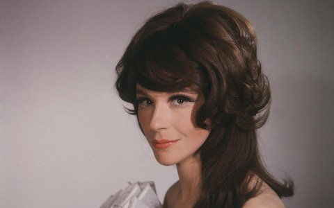 CarryOnJoan tweet picture