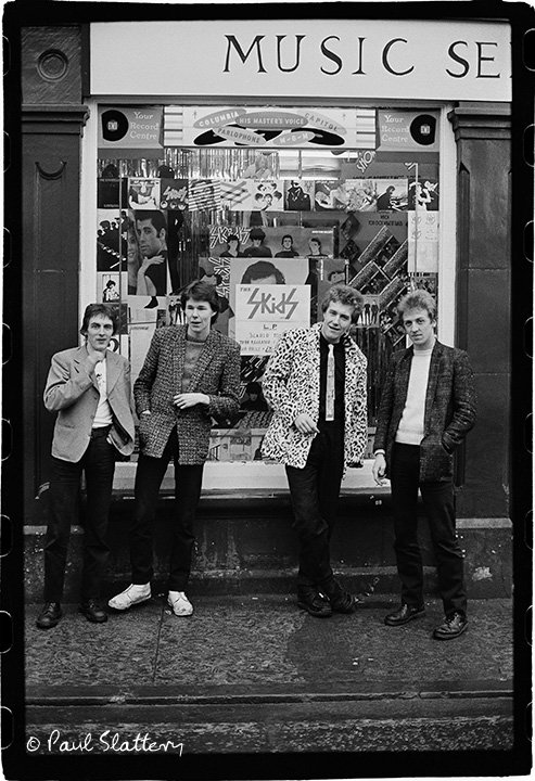 ScotsPostPunk's tweet photo. Skids photographed in Dunfermline, 1979 by Paul Slattery @richardjobson #Skids @HistoryofSMC @soundofyoungsco @GCPunkNewWave https://t.co/IgxrMdFt28