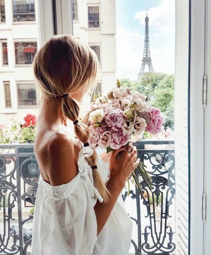 brigitte23782's tweet photo. @oadele53 .....
Olivia....🎁how do you do?
I miss you?
Happy weekend. https://t.co/4UMiPx3TwP