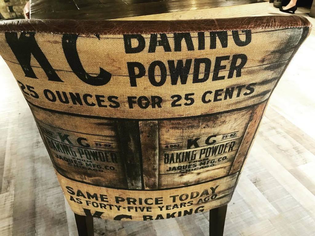 Dawnvale's tweet photo. It's all in the detail. #upholstery #chair #fabric #bespoke #linwood #bakingpowder #detailing #dawnvale #FRIDAY #fun #table #furniture #watchthisspace #onsite #handcrafted #fitout #design #manchester #salford #like4like #follow4follow #fairhome https://t.co/uhXpQfTsUM