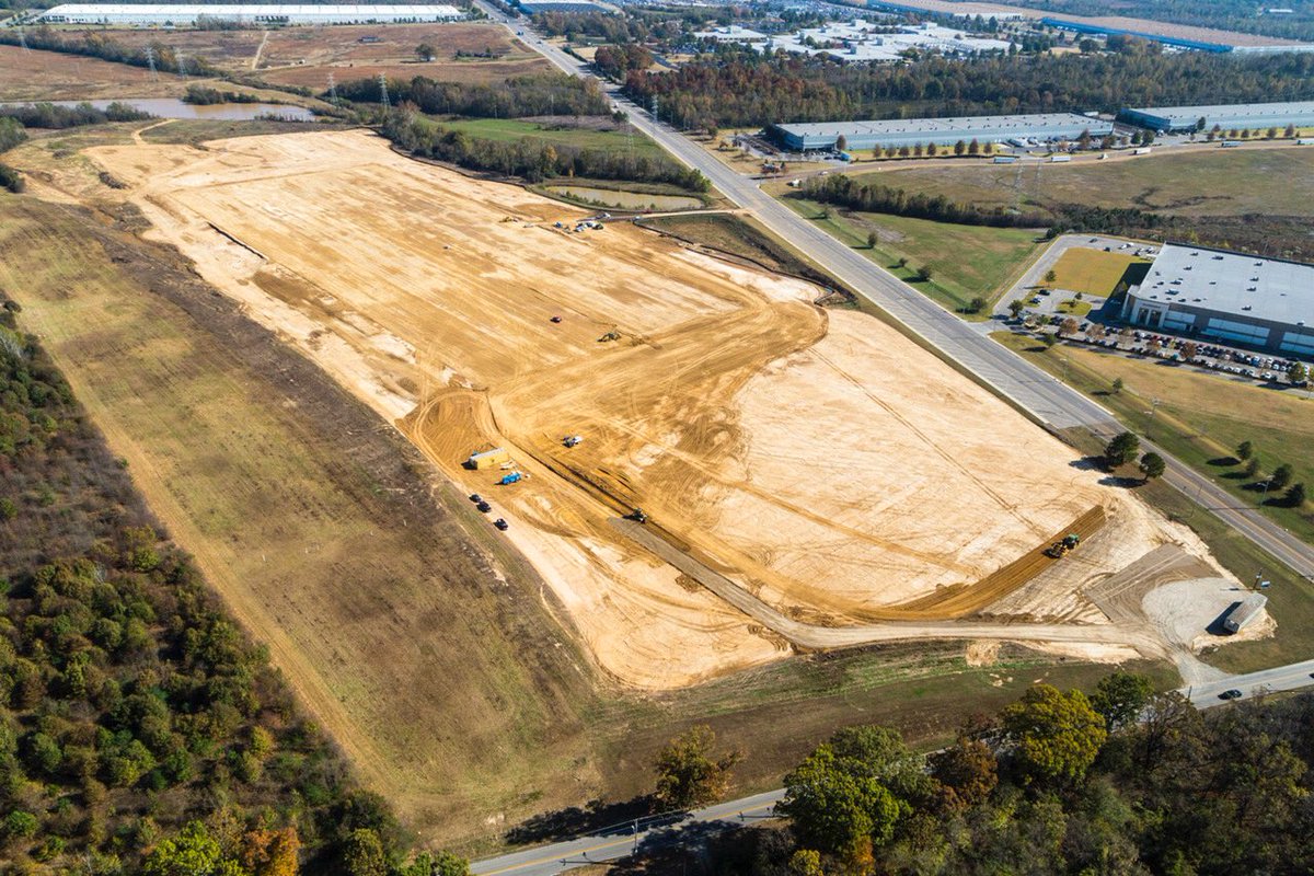 TriCore Builders has been awarded the 615k SF Amazon Re-Packaging Facility in Memphis. Proud out our team's efforts! Let's get to work.