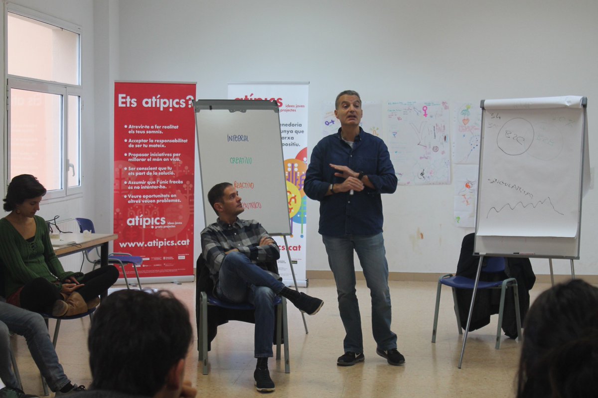 Atipics_es's tweet photo. @Atipics_cat Trobada10 #lideratge #equips #vitalitat #experimentació #preguntes #regals #coneixement #legalitat #experiènces #emprenedors #inspiració #seguiment #projectes #feedback #orientació https://t.co/9E48d8okKB