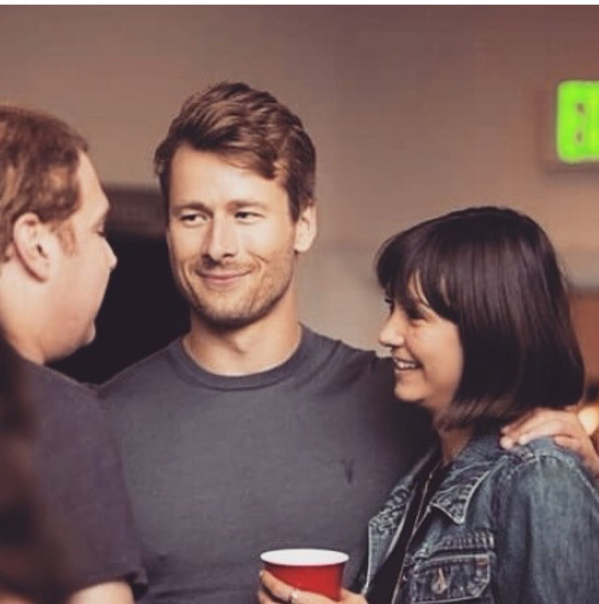 RPDeadPool99's tweet image. #ninadobrev and #GlennPowell give new meaning to the word friend zone!!! @JustJared @DailyMail who can't tell #Friendzone from dating!!! Really this pic is for love sick fans who want even a #friendzone romance...