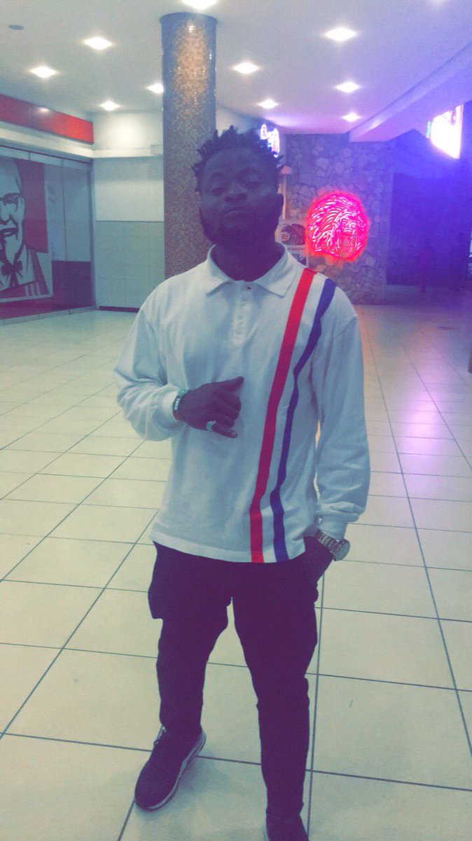 oluwamoni_'s tweet photo. #Vibes🌊👋
#Update💯🔱
#FreshOut💰👻
#NewLook🎖🏅
#DreadLyfe⭐️🚀
#BallOnEm🏧🎶📣
#NewBegining🏅🎖
#SecureDeBag💰💯💼
#OluwamoniGang2TheWorld💵🔥💼 https://t.co/kb8BXc29dj