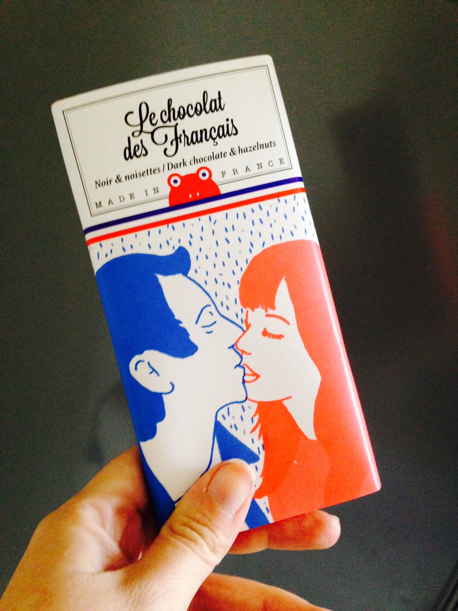 singulieres_fr's tweet photo. Suis fan de cette #illu de Jane et Serge sur la tablette @lechocofrancais 🍫 #madeinfrance #mayennecreative https://t.co/R23U0hFccz