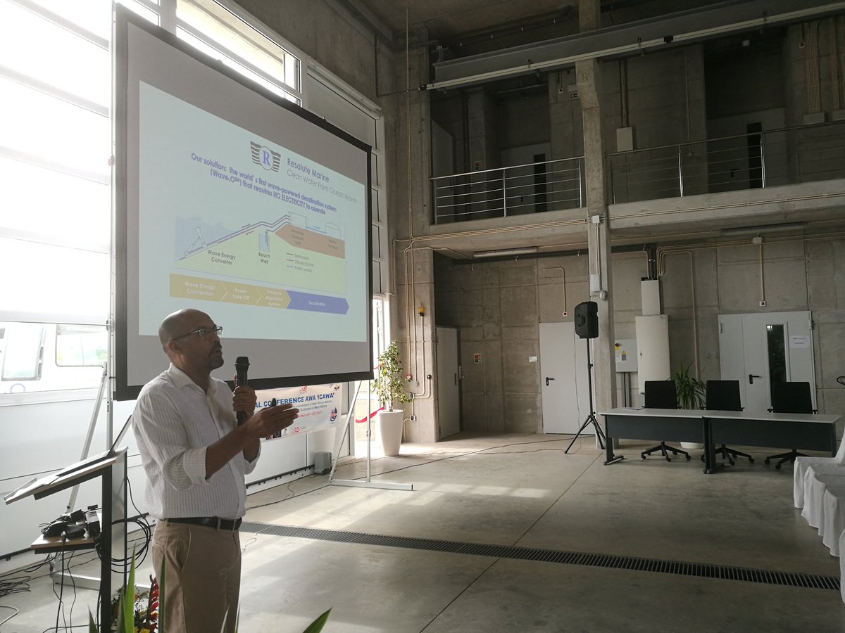 OSCM_'s tweet photo. This morning is all about #Bluegrowth, #blueeconomy and #RenewableEnergy in West Africa and #Caboverde. #OSCM17 @thefutureocean @kielinstitute https://t.co/UAzJZkTqDo