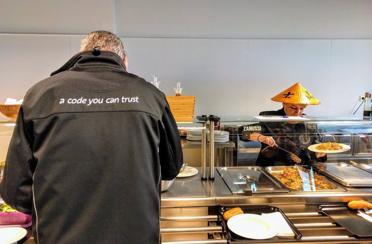 MacsaIDsa's tweet photo. Today our canteen moves us to #China! Thank you to @GRUPTOMAS for the catering. #teambuilding #thematicday Have a nice weekend! https://t.co/R2Ryg5kxt0