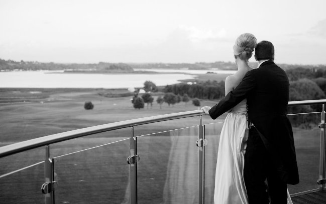 Magical moments at <a href="/GlassonHotel/">Glasson Hotel</a> 💫 Find out more about weddings at <a href="/GlassonHotel/">Glasson Hotel</a> glassongolfhotel.ie/Wedding-enquir… #GlassonHotel #Glasson #Athlone #WeddingVenue