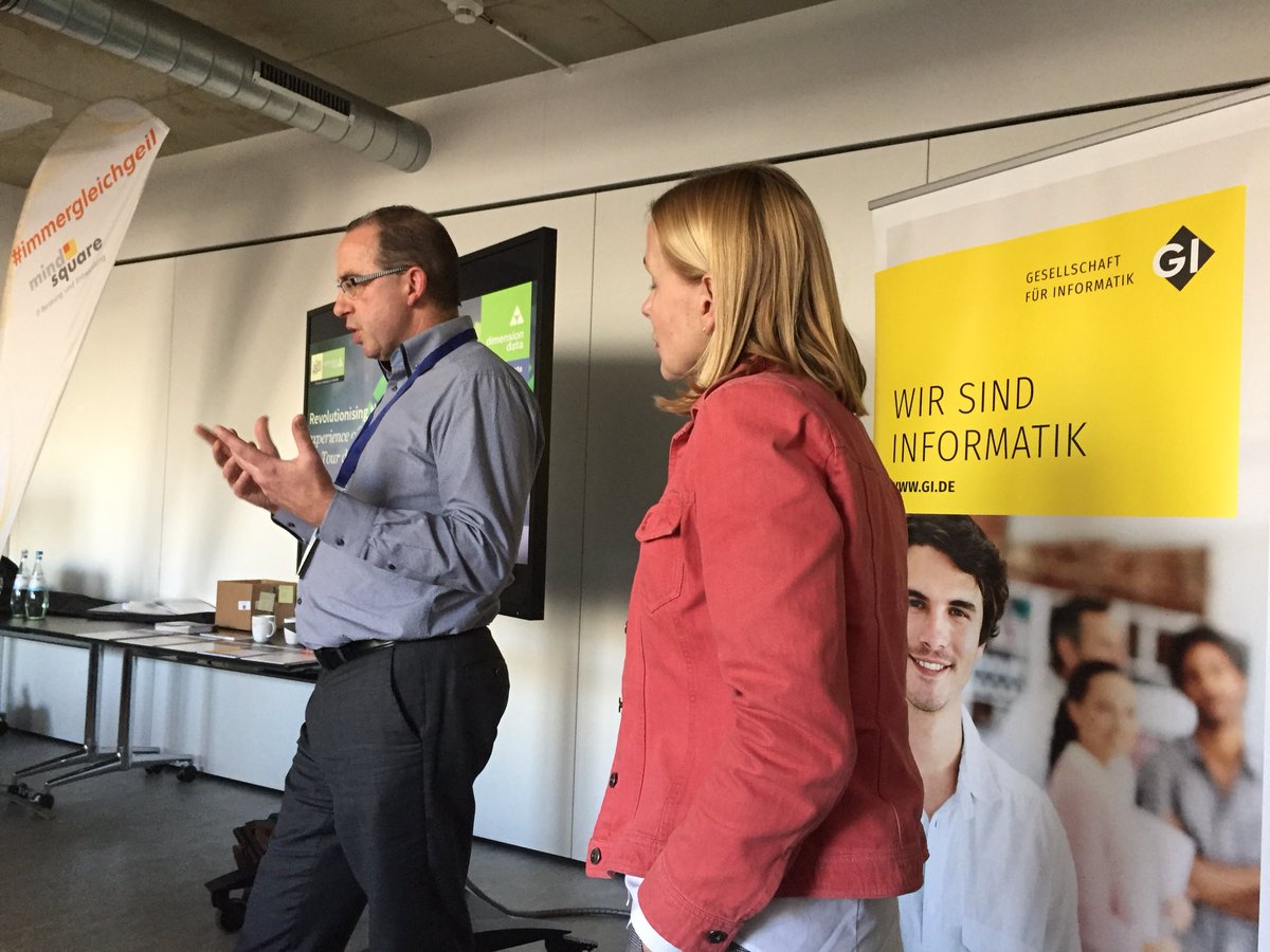 DanielKrupka's tweet photo. Auch sie sind Informatik: @TGambichler und @SrajekKatja von @DimensionDataDe und Christoph Tempich von @inovexgmbh zum Wert von Daten und wie daraus ein Geschäft wird @devcampIT @Informatiktage #DevCamp17 https://t.co/gIx1R7Dx9L