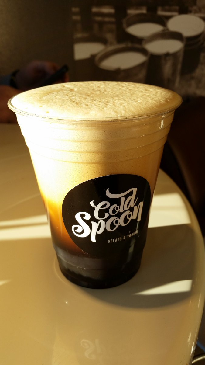 LandmarkXplorer's tweet photo. Good morning! 🤗

#MorningBrew ☕️
#DraughtCoffee at
@coldspoonyogurt 👍 https://t.co/3zIOQbyaZz