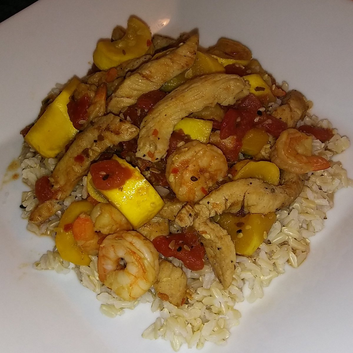 _Th3Savage's tweet photo. My house special i cook last night omg yummy. #foodporn #yum #yummy #amazing #photooftheday #sweet #dinner #lunch #breakfast #fresh #tasty #food #delish #delicious #eating #foodpic https://t.co/zWI20LHoSG