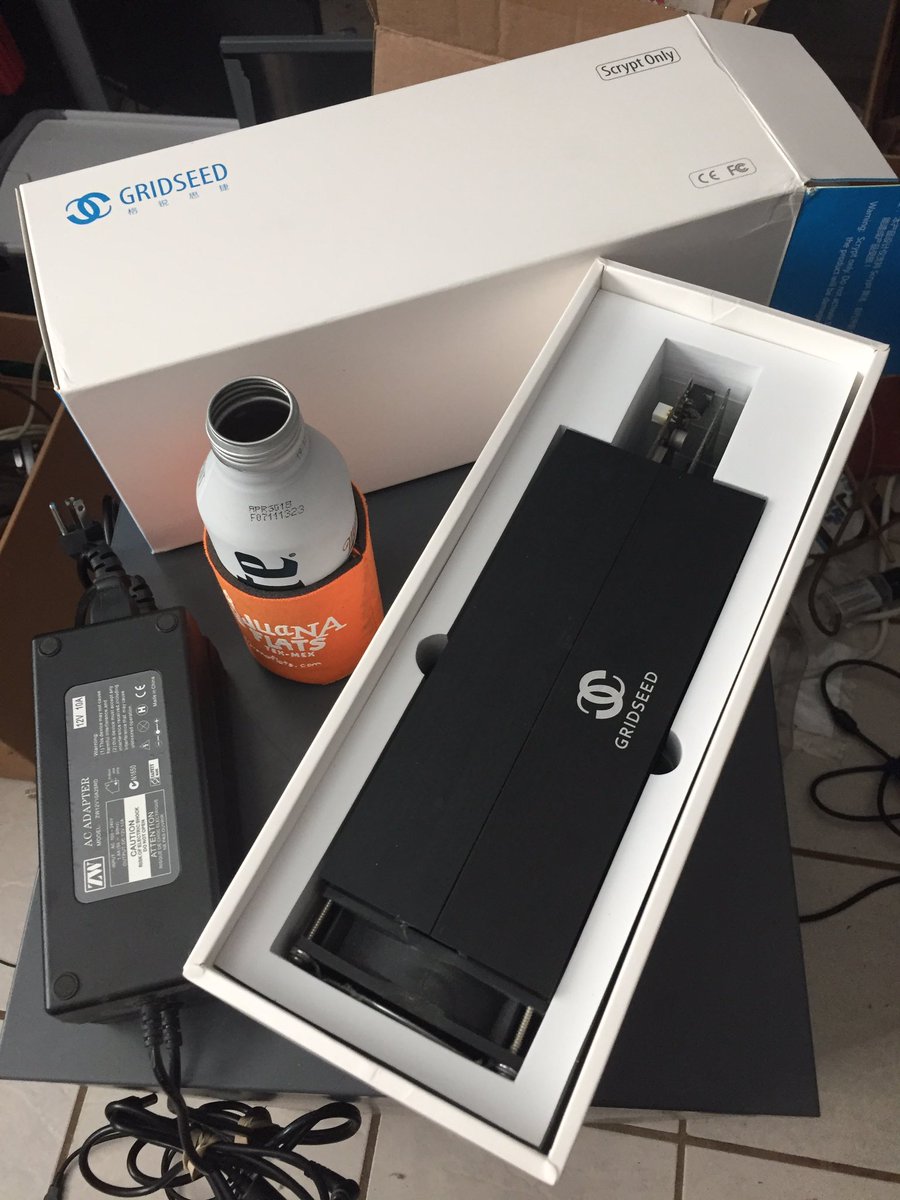 BnzSales's tweet photo. My new to me #gridseed.  Let the hashing begin.  #ltc #emd #DGB #litecoin #DigiByte #bitcoin #Cryptocurency #lite #miller https://t.co/kJKHEI4oPq