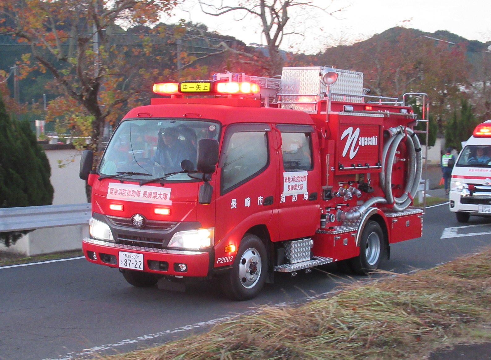シカゴ市消防局　Engine92 ポンプ車 うすしお@色鉛筆 on X: 