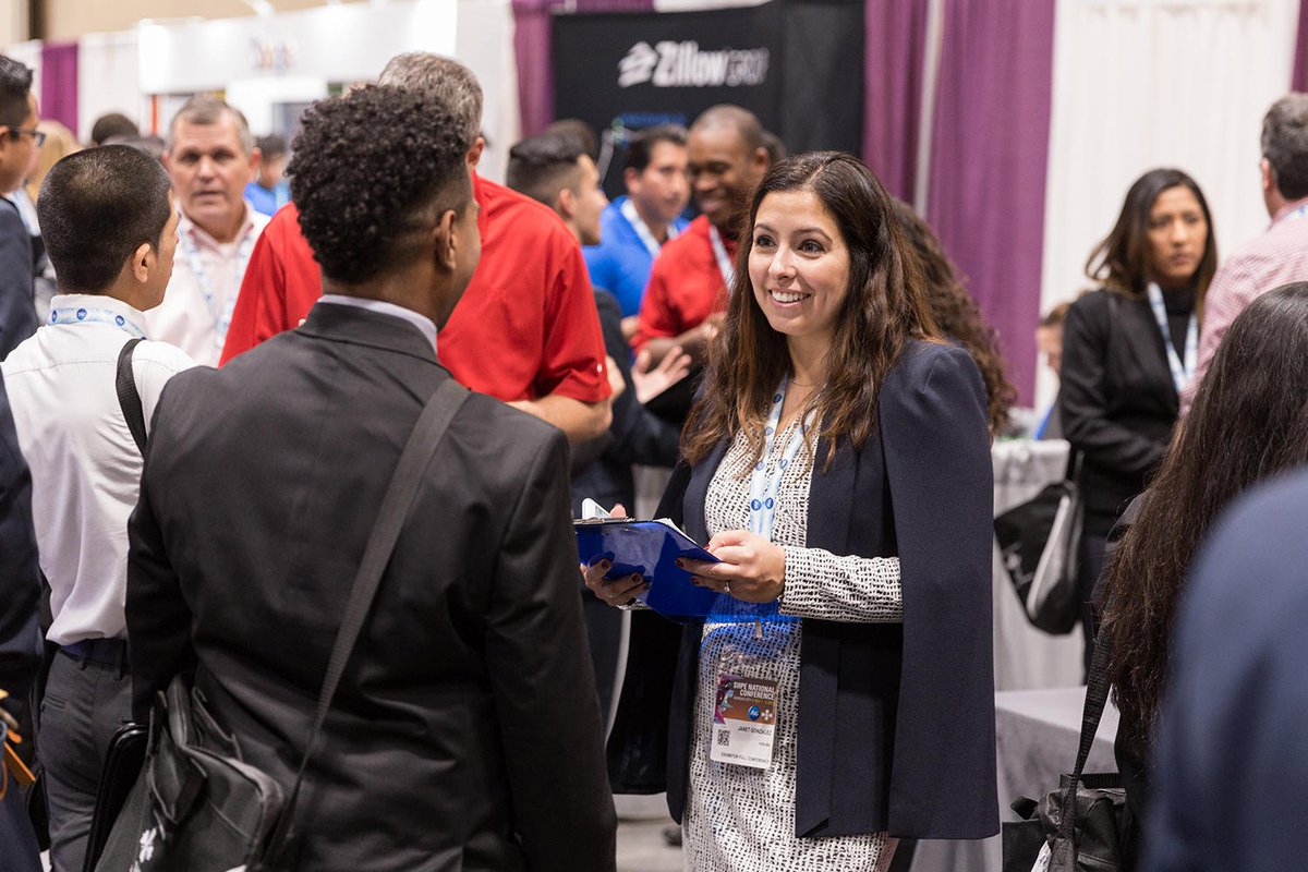 HDR_Inc's tweet photo. It was great to meet so many talented young professionals at #SHPE2017. We came away from @SHPE inspired by the next generation of engineers! https://t.co/zGZthK5VR8