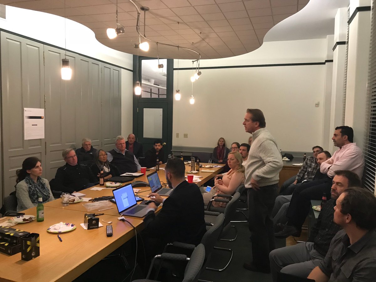 Lively #BIMx discussion at our #UserGroup hosted by @K_A_Design - sharing benefits of a linear workflow and common data environment