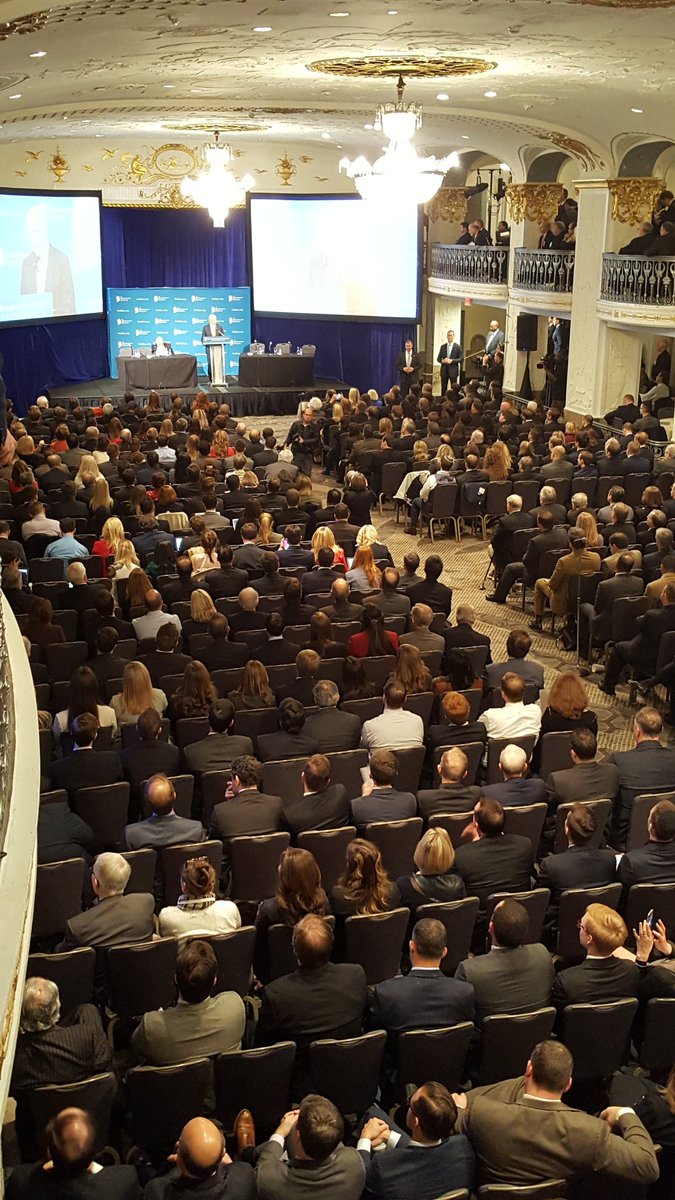 DojoPlus's tweet photo. Honorable, Tom Sessions #FedSoc2017 https://t.co/3uFsKP6PVa