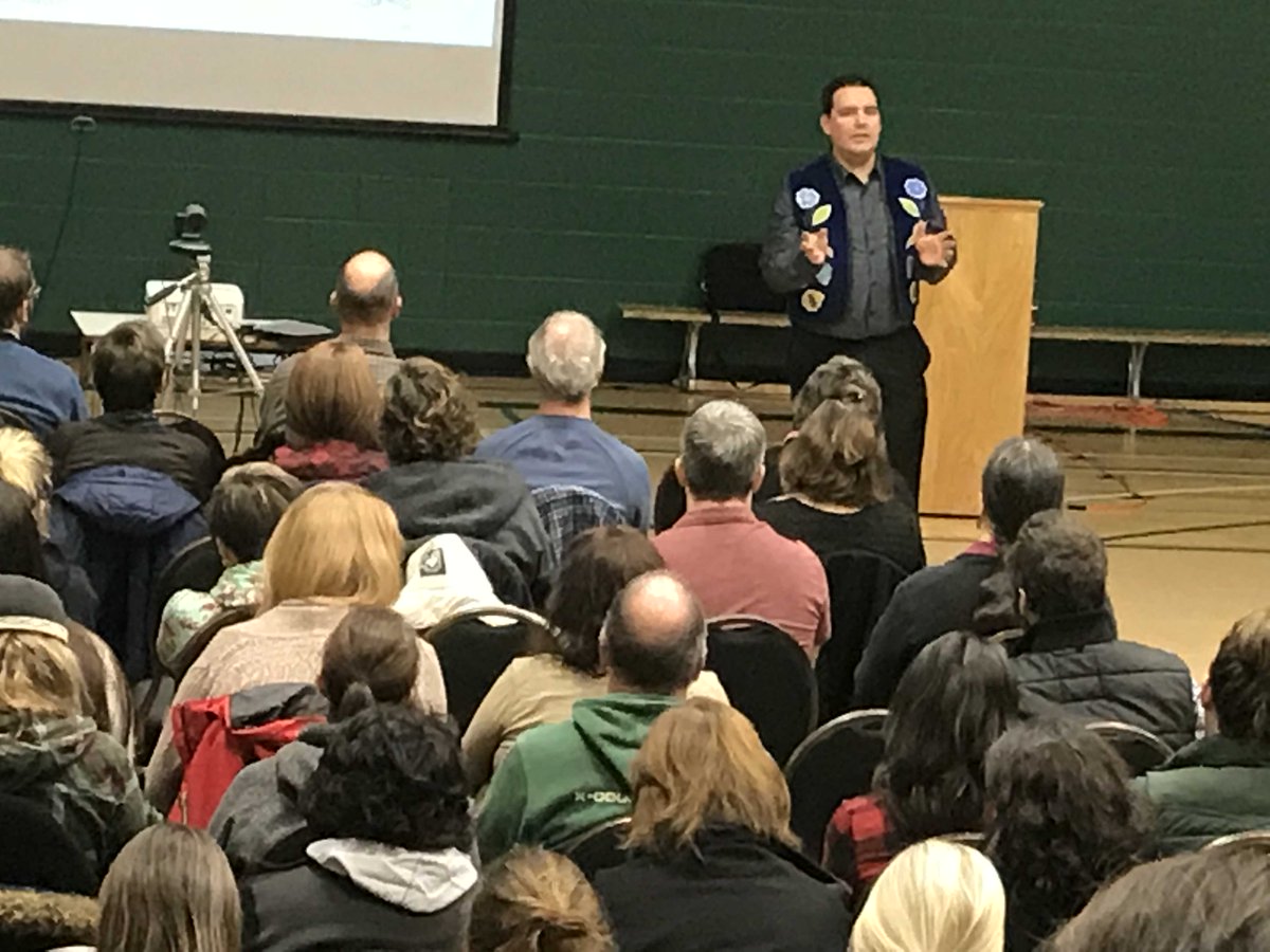 EducatorStewart's tweet photo. Fantastic day of Truth and Reconciliation training and relationship building with @Niigaanwewidam Niigaan Sinclair.  Some powerful healing is happening! https://t.co/lH8NwaWONF