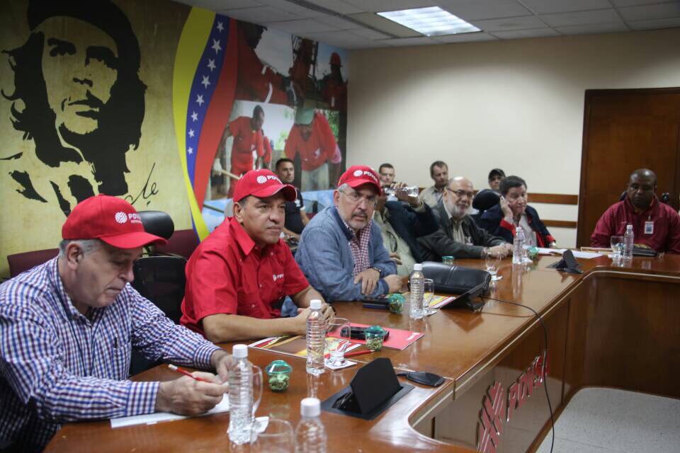 🇻🇪🛢Damián Contreras y Alejandro Borjas forman parte del grupo de trabajadores patriotas que participaron en el rescate de PDVSA del Sabotaje Petrolero que sufrió nuestra Industria en el año 2002.